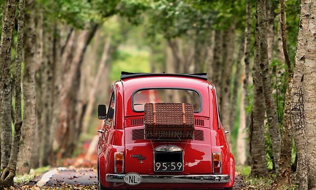 Ile pali Fiat 500 na 100 km?