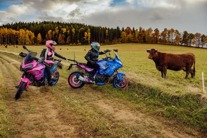 5 najczęstszych błędów, które popełniają motocyklistki wybierając bieliznę termoaktywną